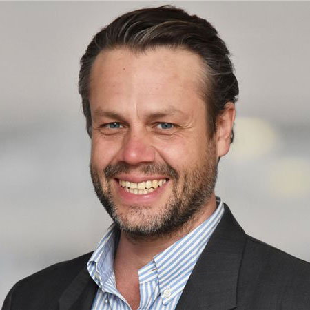 Dr. med. Till Orla Klatte headshot